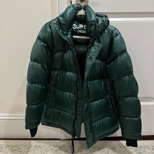 listing-status-banner